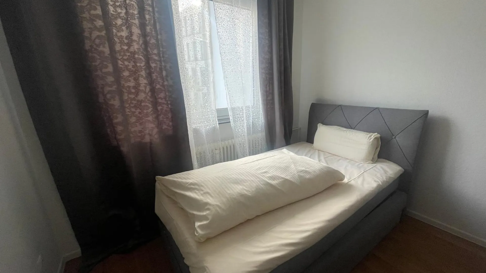 City Group Apartment Hanôver 0*,  Alemanha
